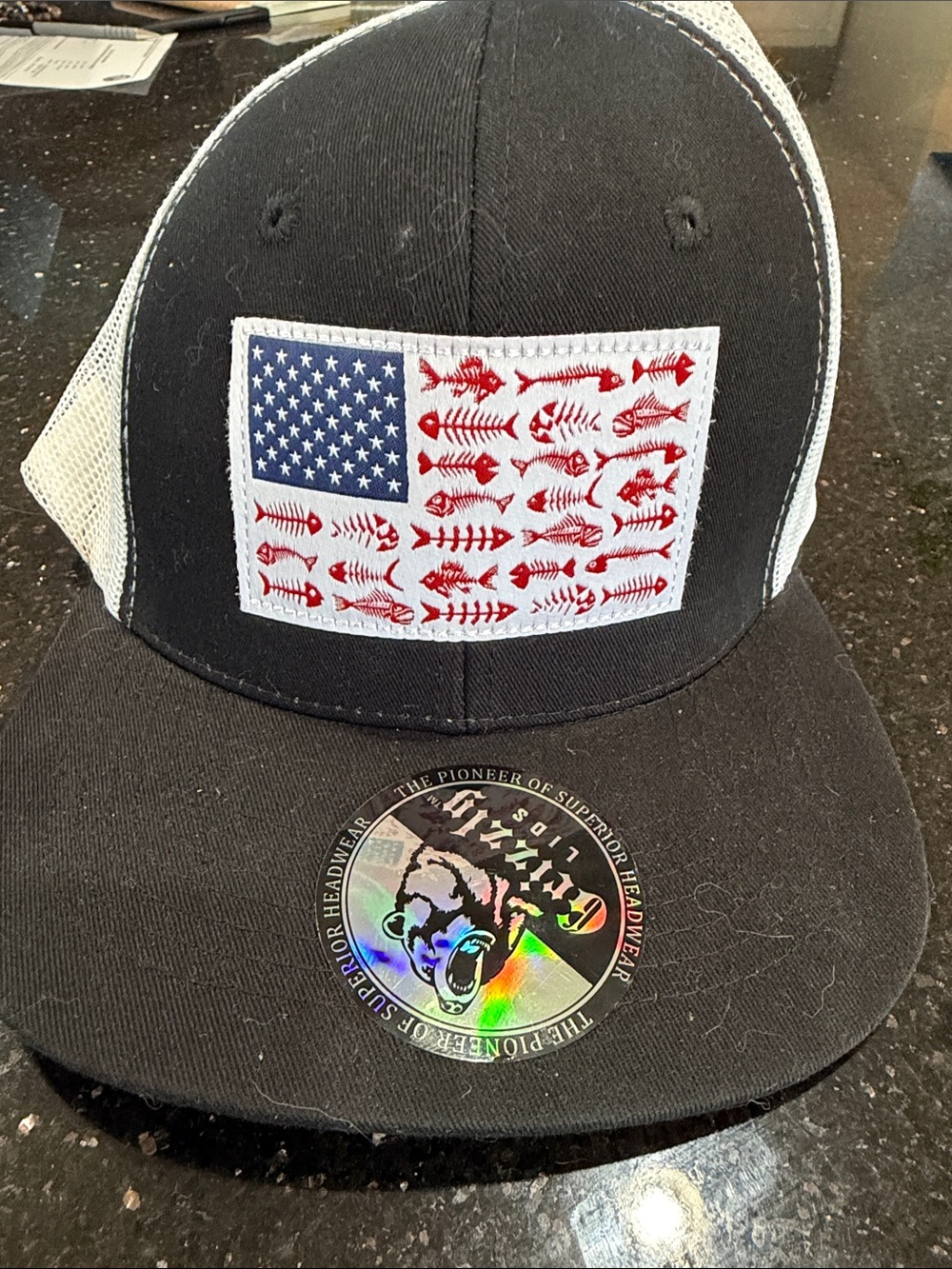 NWT Grizzly kids American Fish Skeleton Flag Trucker Hat - Black & White